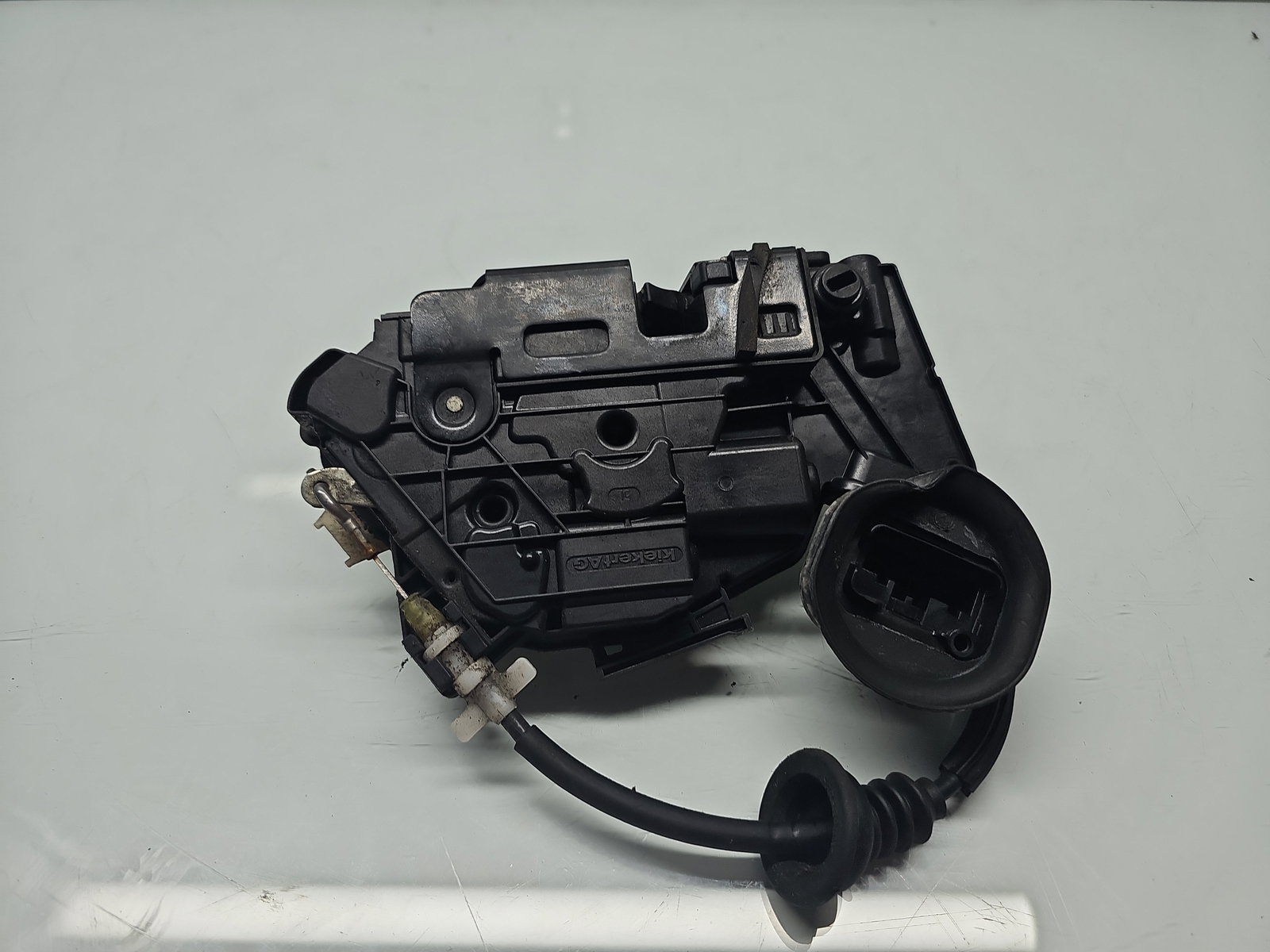 Broasca usa stanga spate Volkswagen Golf 6 (5K1) [Fabr 2009-2013] 5K4839015M - imagine 3