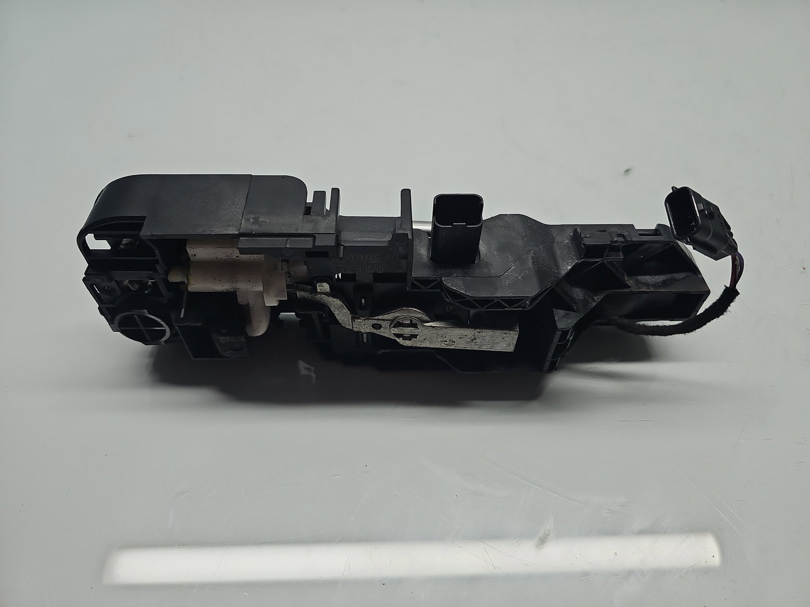 Maner usa dreapta fata Renault Scenic 3 (J95) Facelift [Fabr 2009-2015] 806060042R - imagine 4