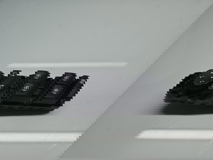  Butoane comanda geamuri sofer Renault Scenic 3 (J95) Facelift [Fabr 2009-2015] OEM