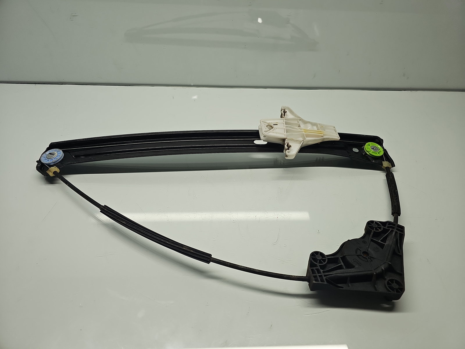 Macara electrica geam dreapta spate Volkswagen Touran (5T1) R-line [Fabr 2015-prezent] 5TA839462B - imagine 3