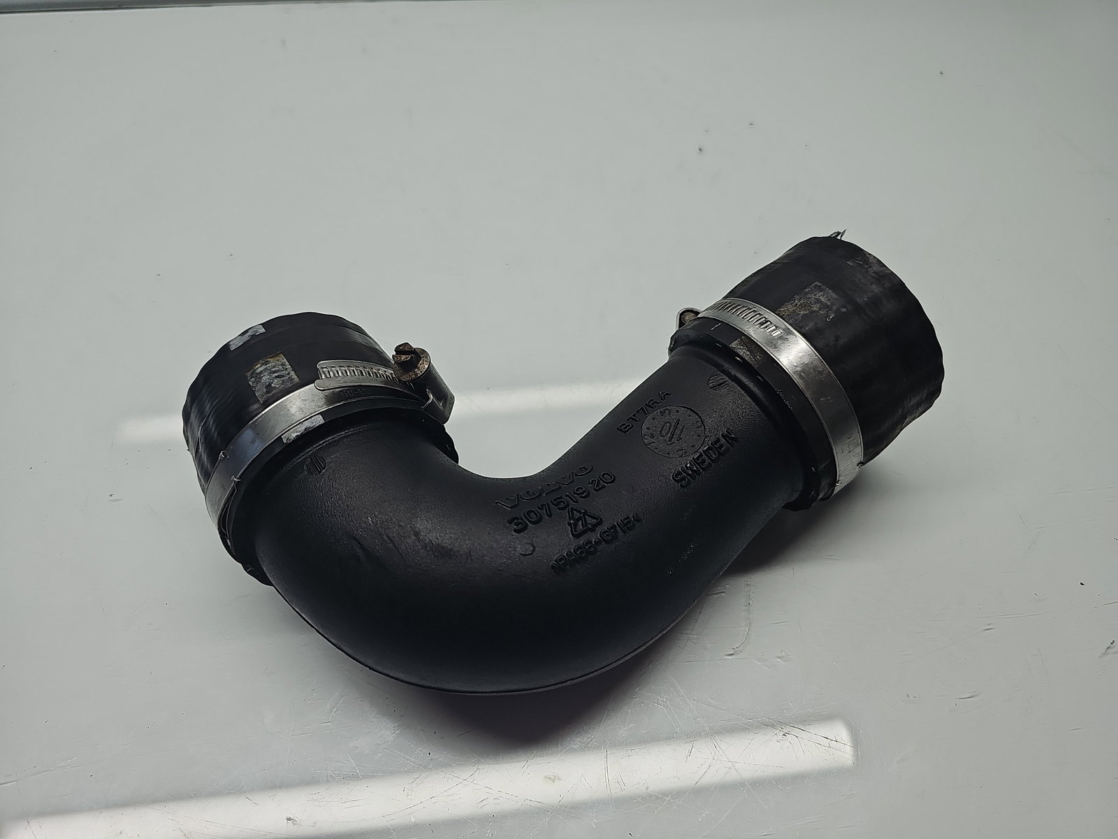 Tub intercooler Volvo C30 Coupe Rdesign [Fabr 2006-2013] 30751920 2.0 D5204T5 110KW / 150CP - imagine 1