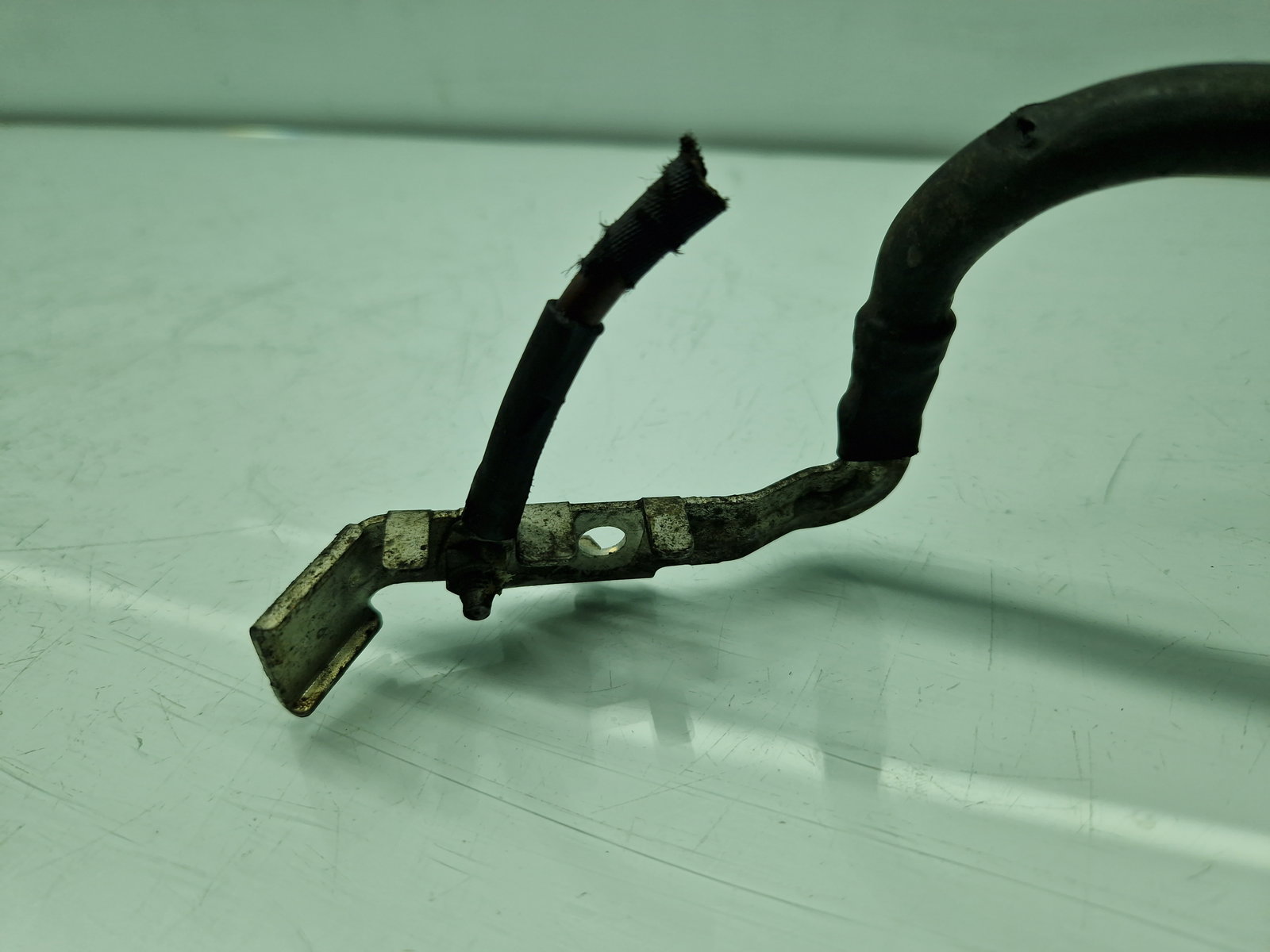 Borna baterie (-) Volkswagen Golf 7 (5G) [Fabr 2014-prezent] 5Q0915181C - imagine 3