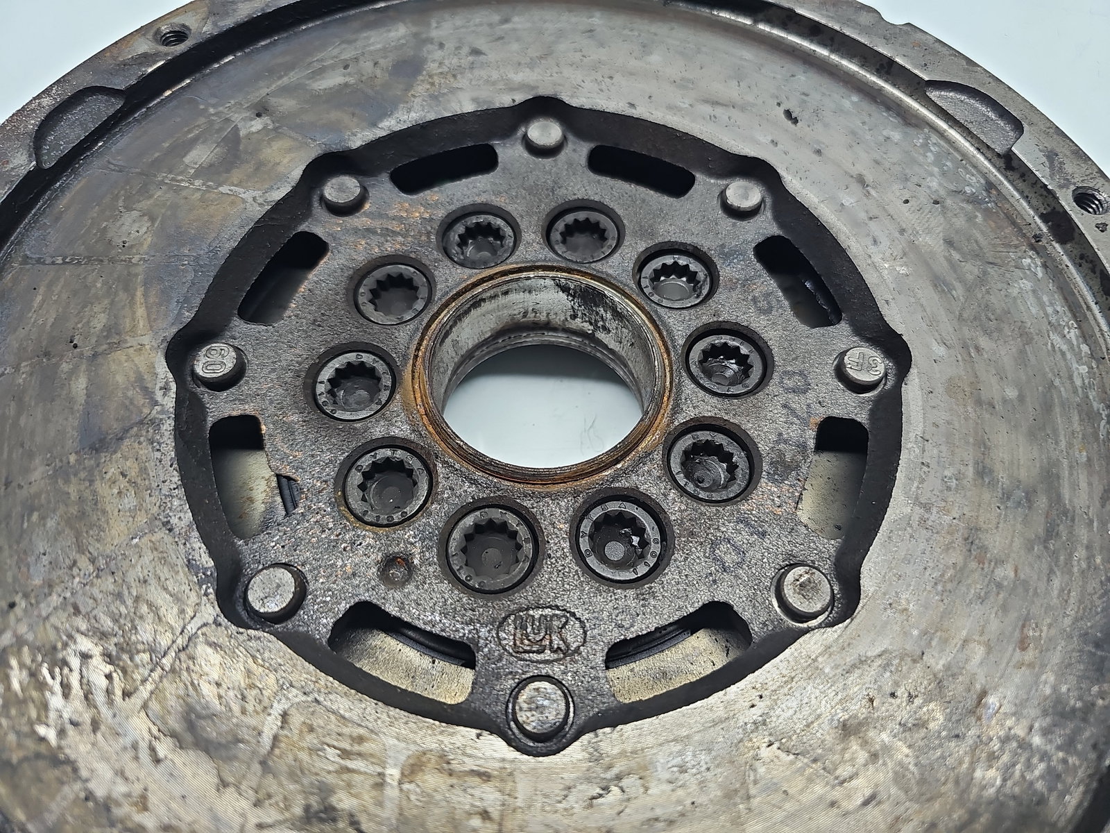 Kit ambreiaj volanta masa dubla Volvo C30 Coupe Rdesign [Fabr 2006-2013] 2.0 D5204T5 OEM 110KW / 150CP - imagine 4