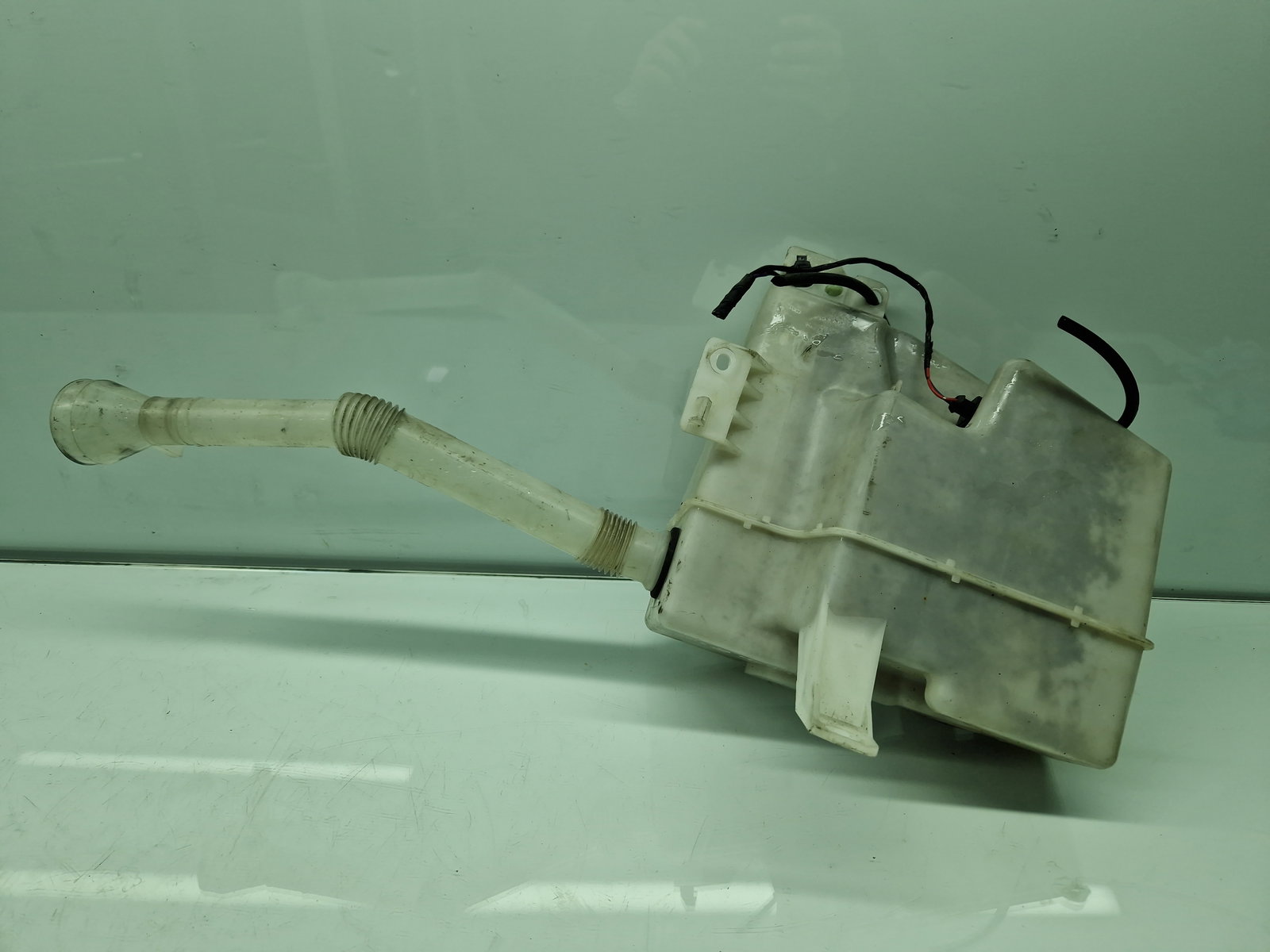 Vas lichid parbriz PEUGEOT 4007 [Fabr 2007-2012] OEM - imagine 1