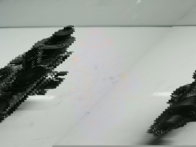 Pompa inalta presiune Volvo C30 Coupe Rdesign [Fabr 2006-2013] 31272896/0445010618 2.0 D5204T5 110KW / 150CP