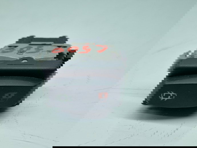  Buton blocare usi Dacia Duster [Fabr 2010-2017] 252108592R