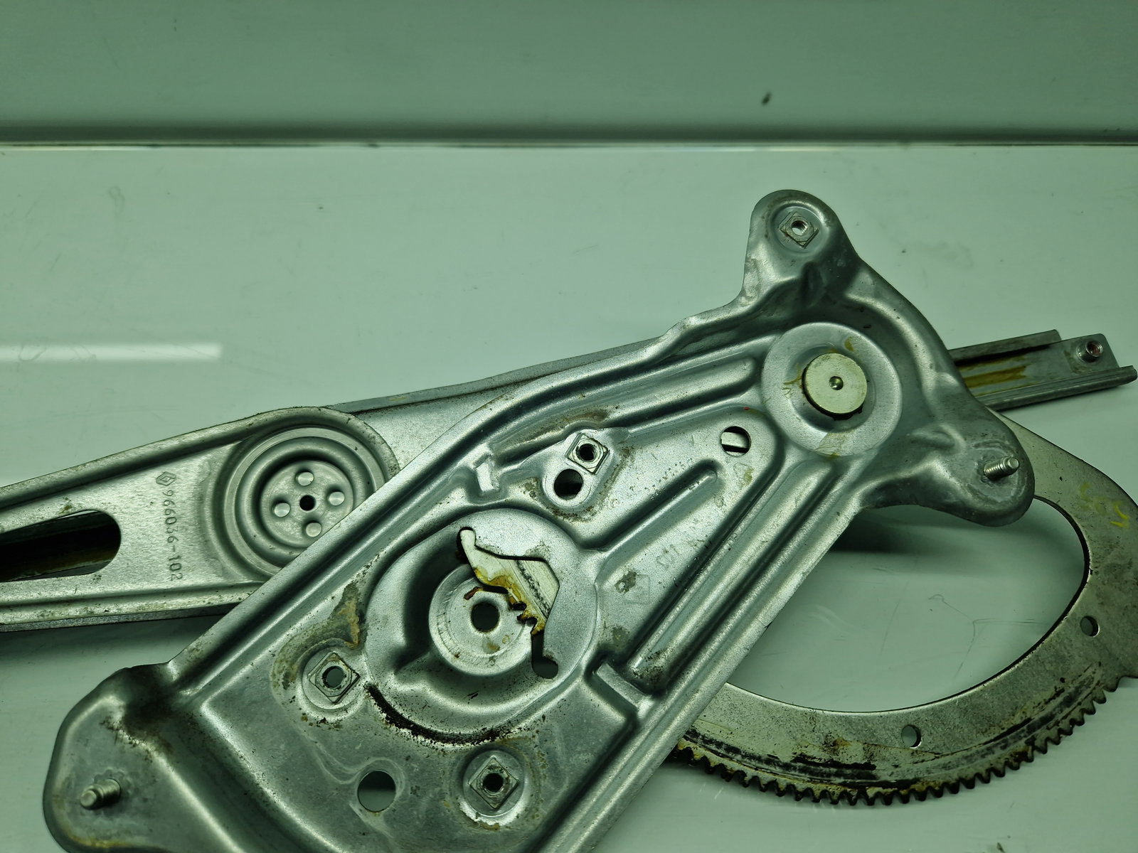 Macara electrica geam stanga fata Renault Megane 3 Hatchback (X95) [Fabr 2008-2015] 966036102 - imagine 4