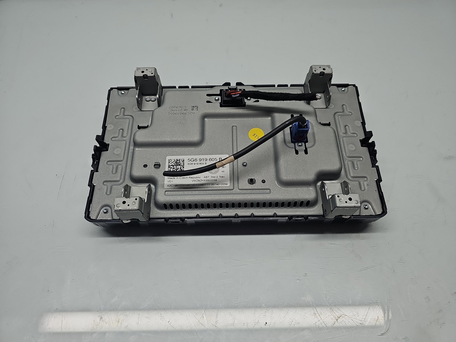 Radio CD cu navigatie Volkswagen Touran (5T1) R-line [Fabr 2015-prezent] 5G6919605B - imagine 3