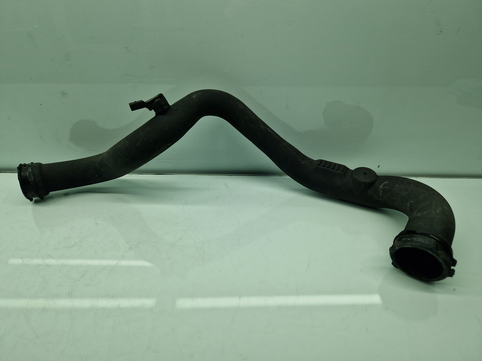 Tub intercooler AUDI A4 (8K5, B8) Avant [Fabr 2008-2015] 8K0145673 2.0 TDI CAGA 105KW / 143CP - imagine 1