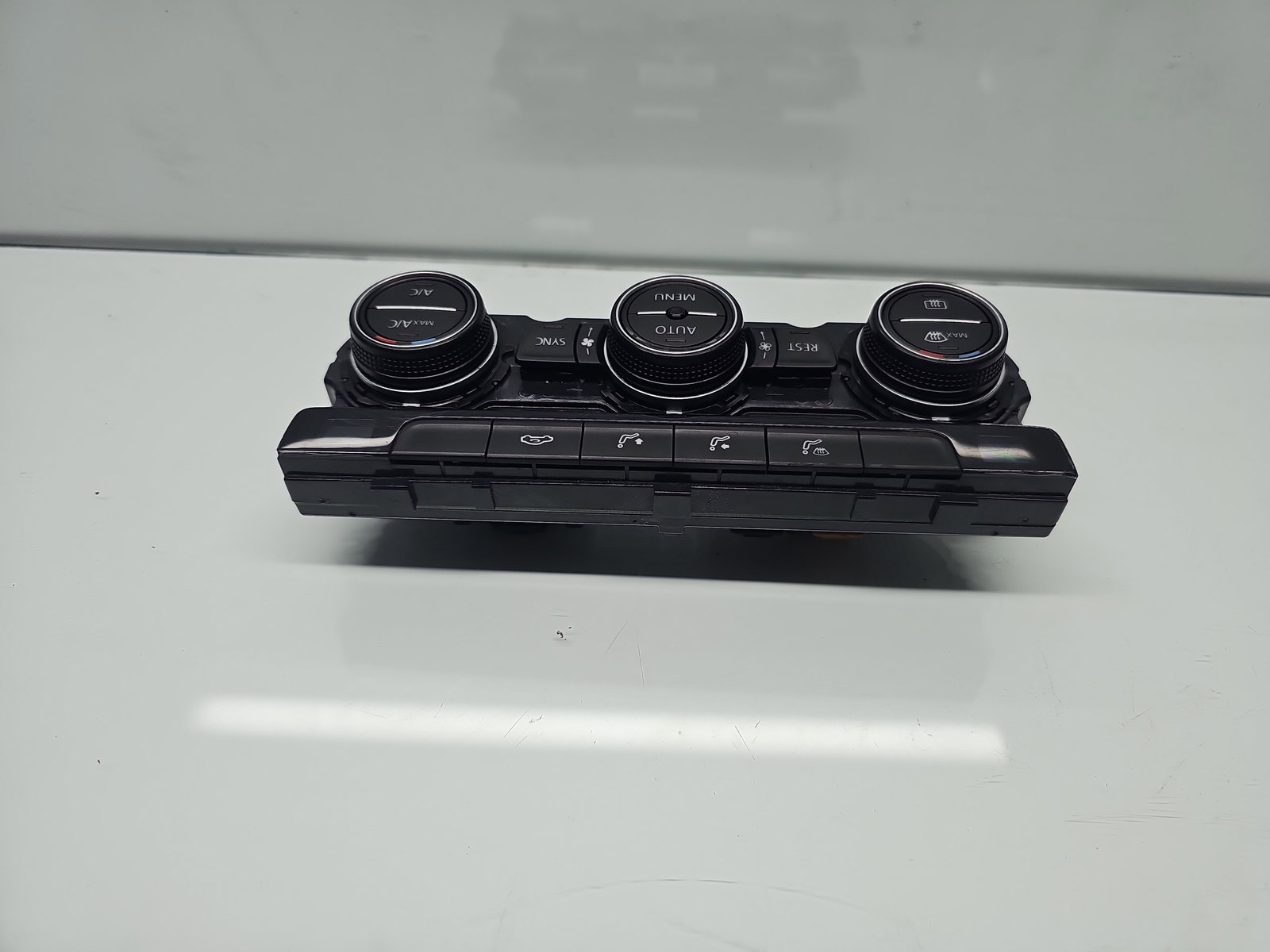 Panou comanda clima Volkswagen Touran (5T1) R-line [Fabr 2015-prezent] 5G0907044FG - imagine 3