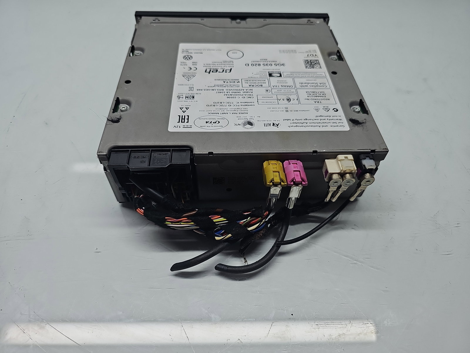 Unitate multimedia Volkswagen Touran (5T1) R-line [Fabr 2015-prezent] 3G5035820D - imagine 3