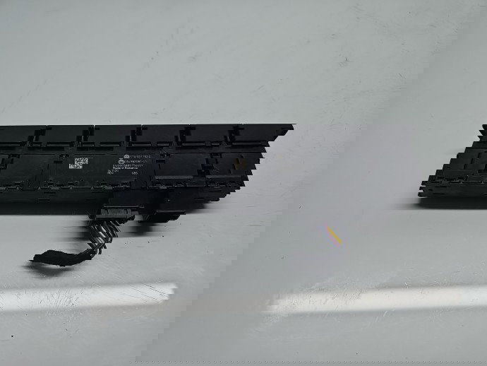  Butoane comenzi consola centrala Volkswagen Touran (5T1) R-line [Fabr 2015-prezent] 5TA927132G