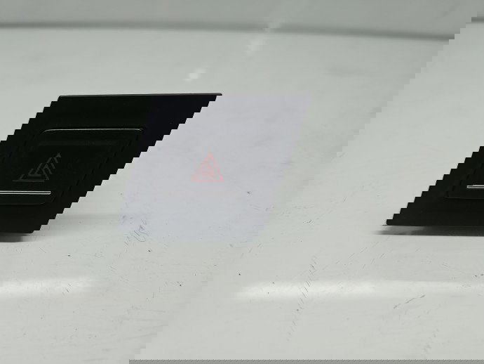  Buton avarii Volkswagen Touran (5T1) R-line [Fabr 2015-prezent] 5TC857368