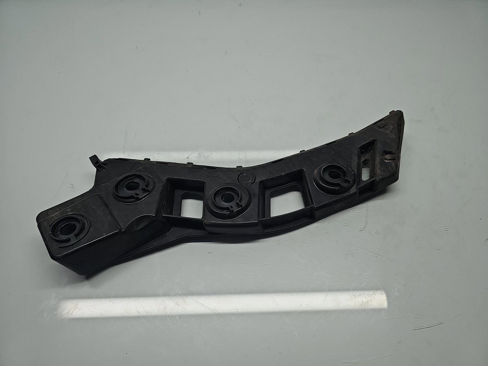 Suport bara stanga spate Volkswagen Touran (5T1) R-line [Fabr 2015-prezent] 5TA807393 - imagine 1