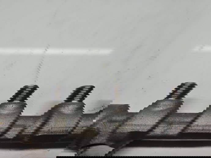 Rampa injectoare Hyundai i30 (GD) [Fabr 2012-2017] 31400-2A420/0445214181 1.6 CRDI D4FB 94KW / 128CP