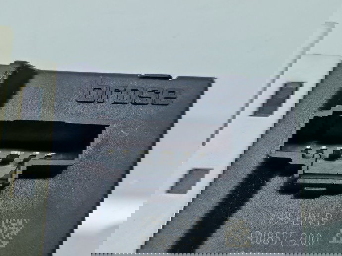 Motoras geam dreapta spate Renault Megane 3 Hatchback (X95) [Fabr 2008-2015] 827306548R