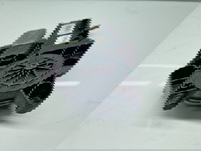 Motoras geam dreapta fata Renault Megane 3 Hatchback (X95) [Fabr 2008-2015] 968432100