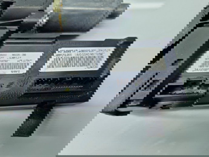 Motoras geam dreapta fata Renault Megane 3 Hatchback (X95) [Fabr 2008-2015] 968432100