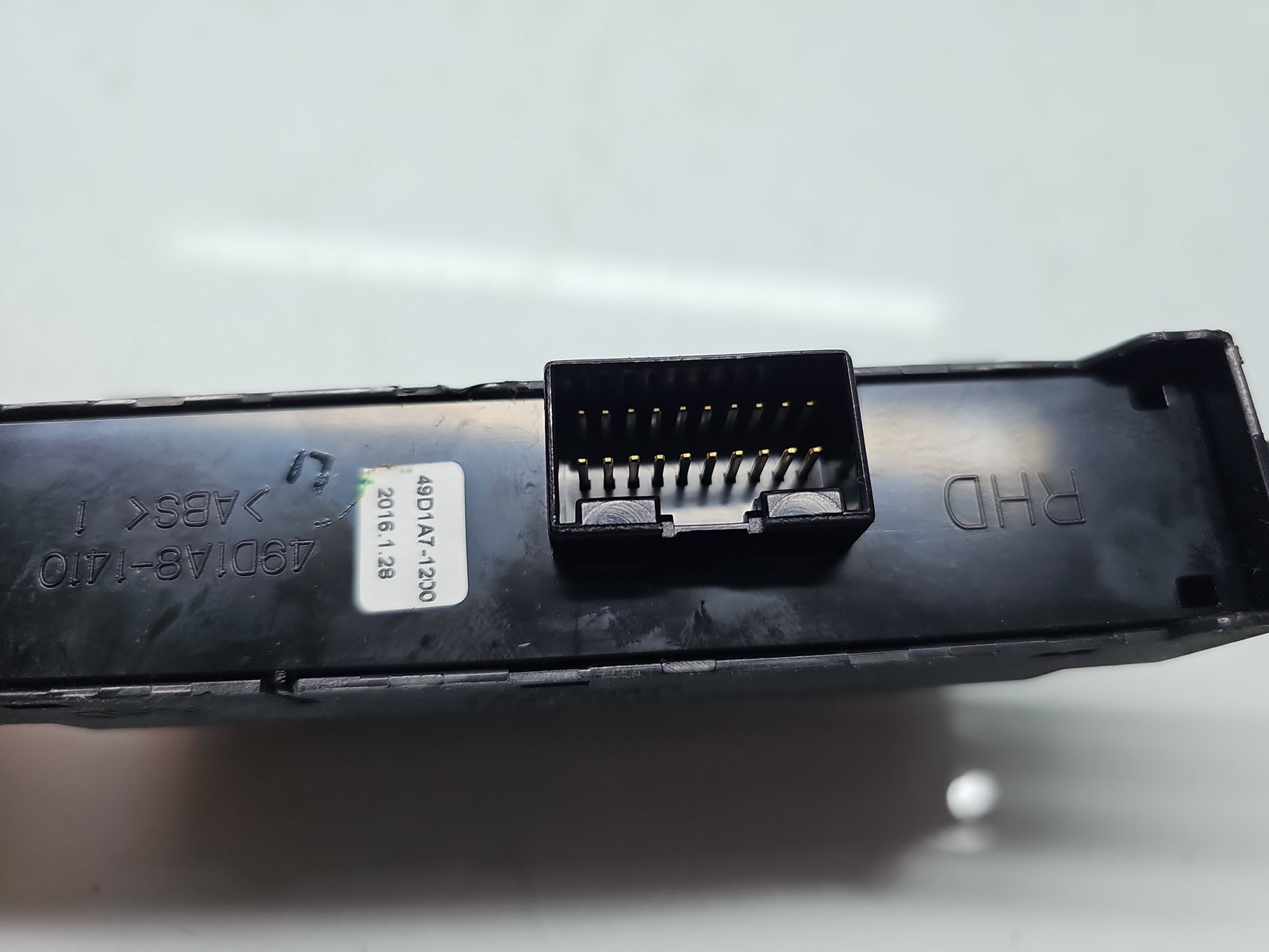 Butoane comenzi consola centrala KIA Ceed (JD) [Fabr 2012-2018] 93700-A2920 - imagine 4