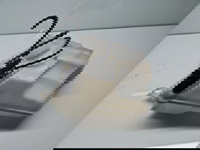  Vas lichid parbriz Ford Focus 3 Hatchback [Fabr 2011-2015] OEM