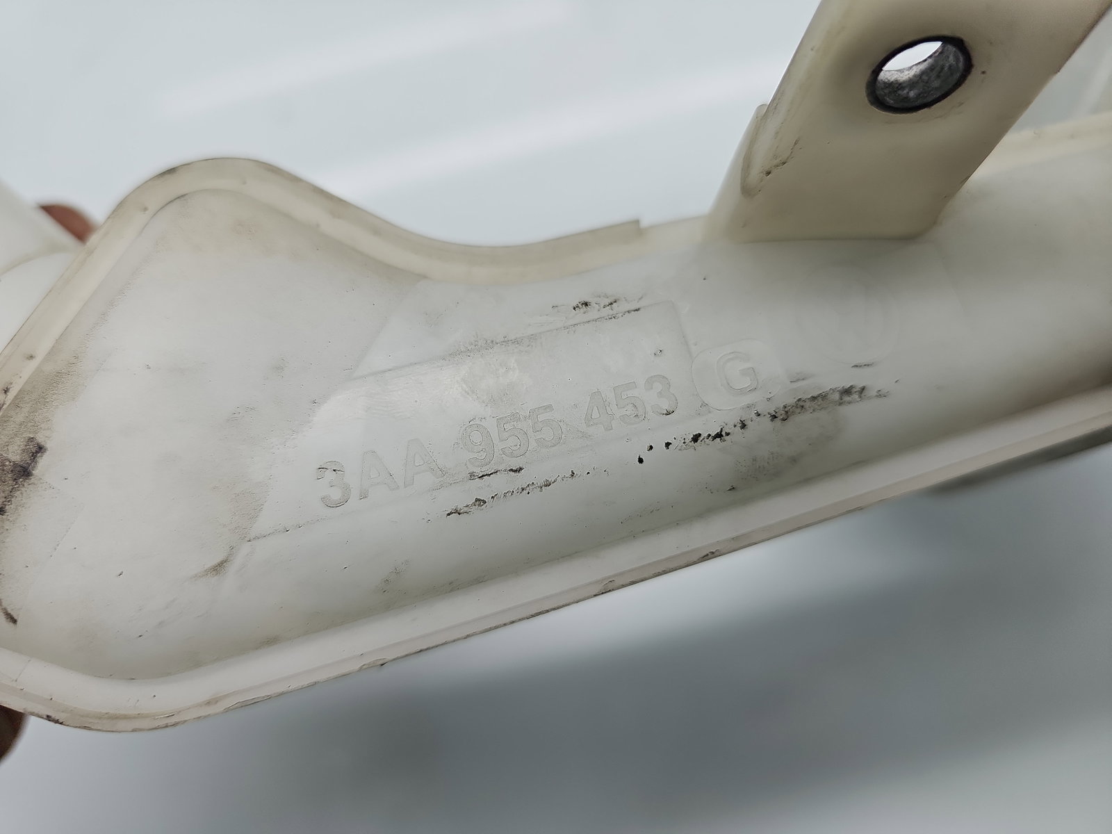 Vas lichid parbriz Volkswagen Passat B7 (365) Variant [Fabr 2010-2014] 3AA955453G - imagine 4