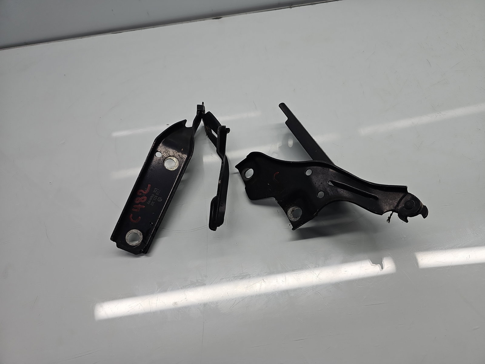 Set balamale capota Volkswagen Passat B8 Variant (3G5) [Fabr 2015-prezent] LI7F - imagine 4