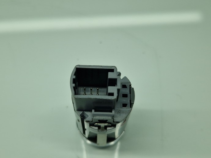  Buton START/STOP Volkswagen Passat B8 Variant (3G5) [Fabr 2015-prezent] 3G2959839