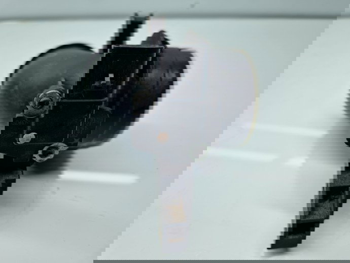 Debitmetru aer Ford Focus 3 Hatchback [Fabr 2011-2015] 12B579BB 1.0 Benz M1DA 92KW / 125CP