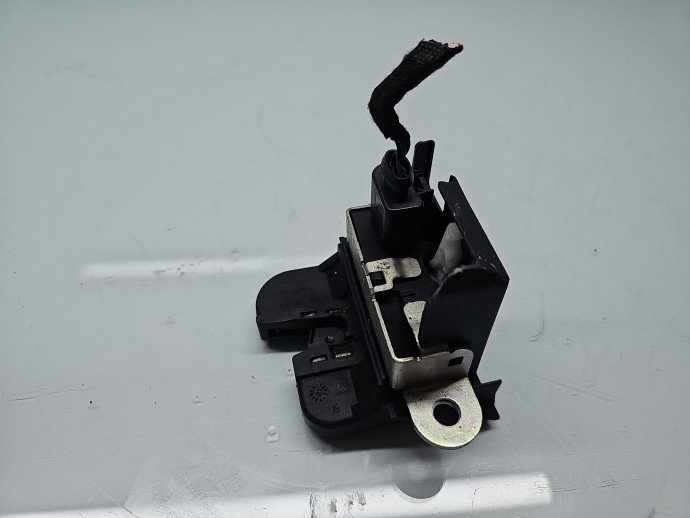 Broasca haion Volkswagen Polo (6R) [Fabr 2009-2016] 6R0827505B