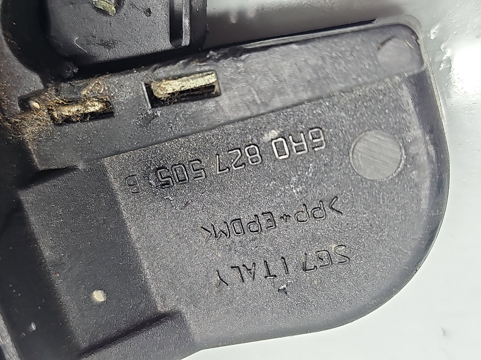 Broasca haion Volkswagen Polo (6R) [Fabr 2009-2016] 6R0827505B - imagine 6