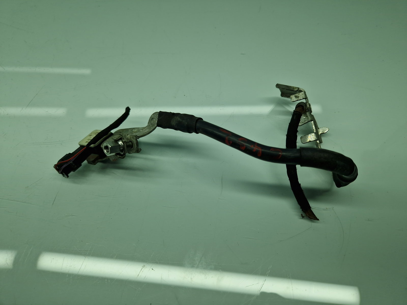 Borna baterie (-) Volkswagen Passat B8 Variant (3G5) [Fabr 2015-prezent] 5Q0915181J - imagine 1