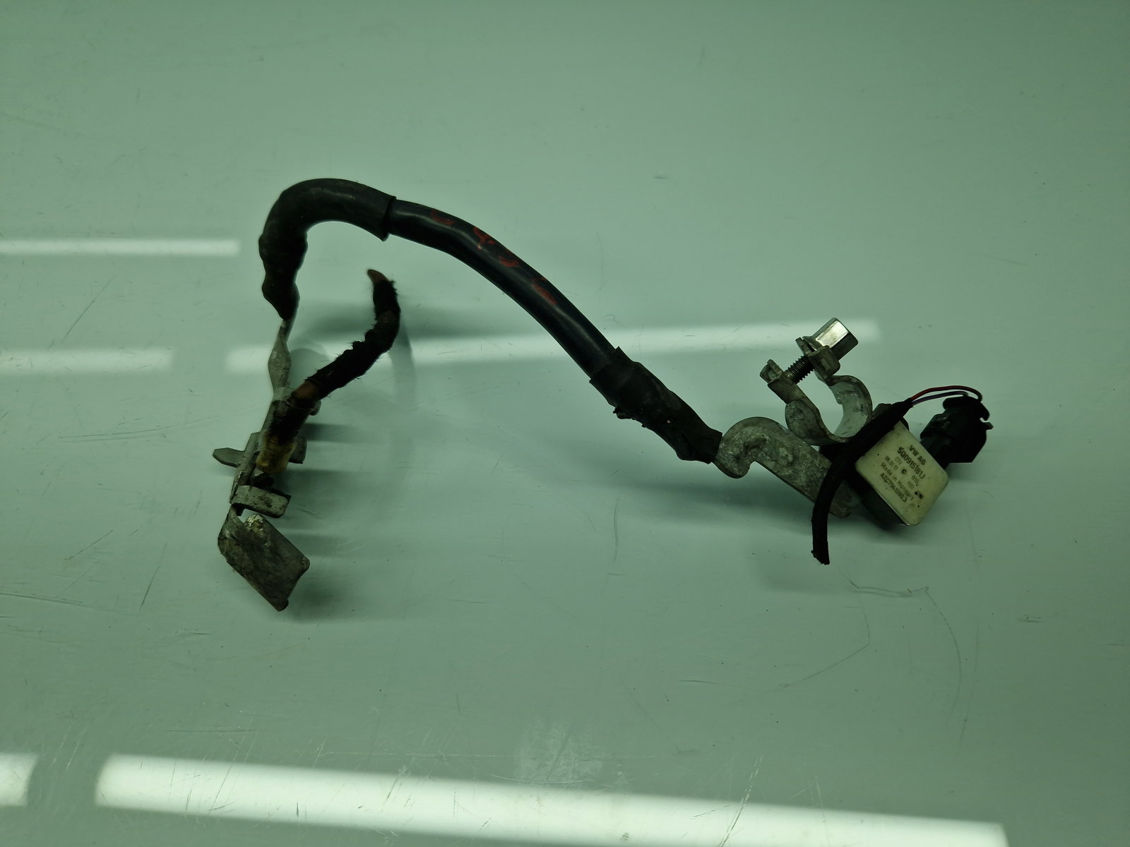 Borna baterie (-) Volkswagen Passat B8 Variant (3G5) [Fabr 2015-prezent] 5Q0915181J - imagine 2