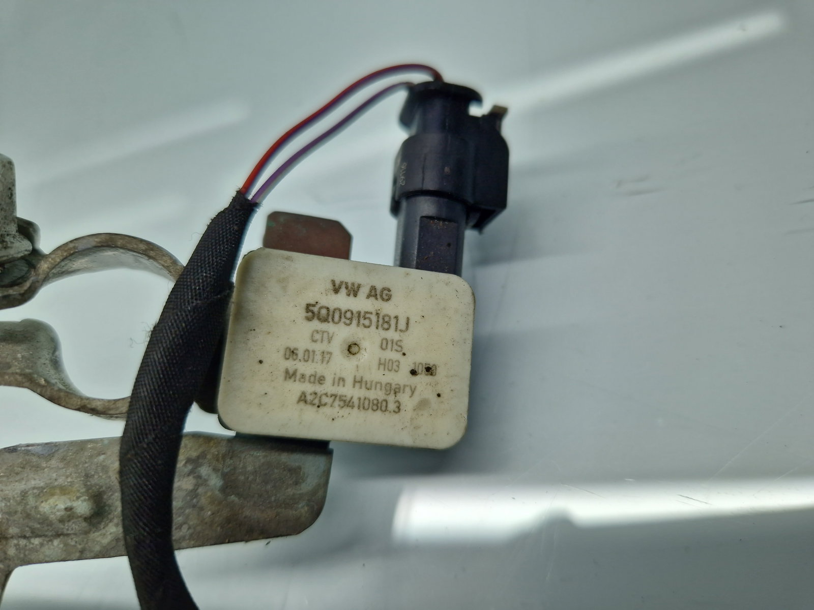 Borna baterie (-) Volkswagen Passat B8 Variant (3G5) [Fabr 2015-prezent] 5Q0915181J - imagine 5