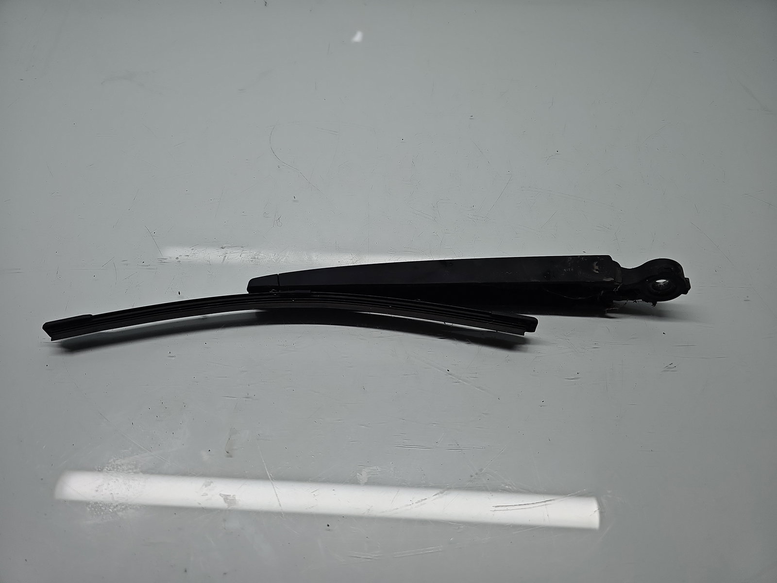 Brat stergator haion Volkswagen Polo (6R) [Fabr 2009-2016] OEM - imagine 3