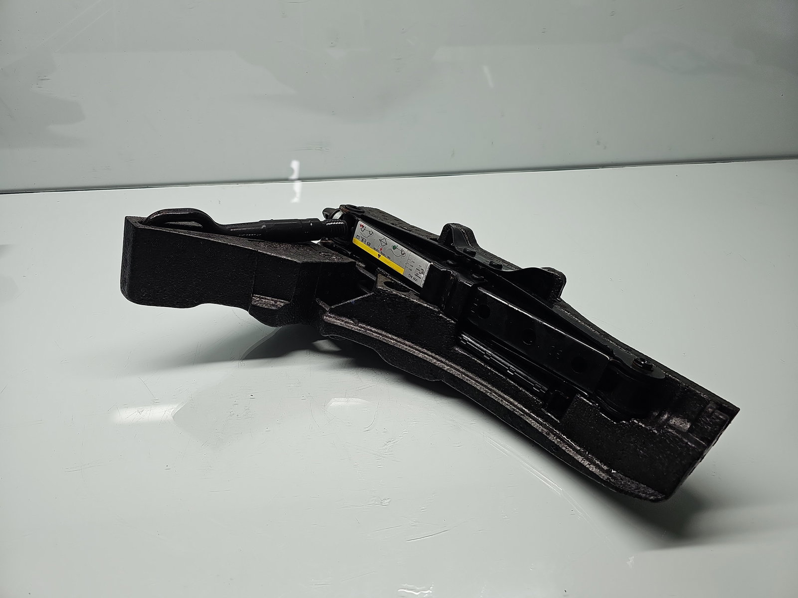 Set cric si cheie Volkswagen Golf 7 (5G) [Fabr 2014-prezent] 5G0012115Q - imagine 1