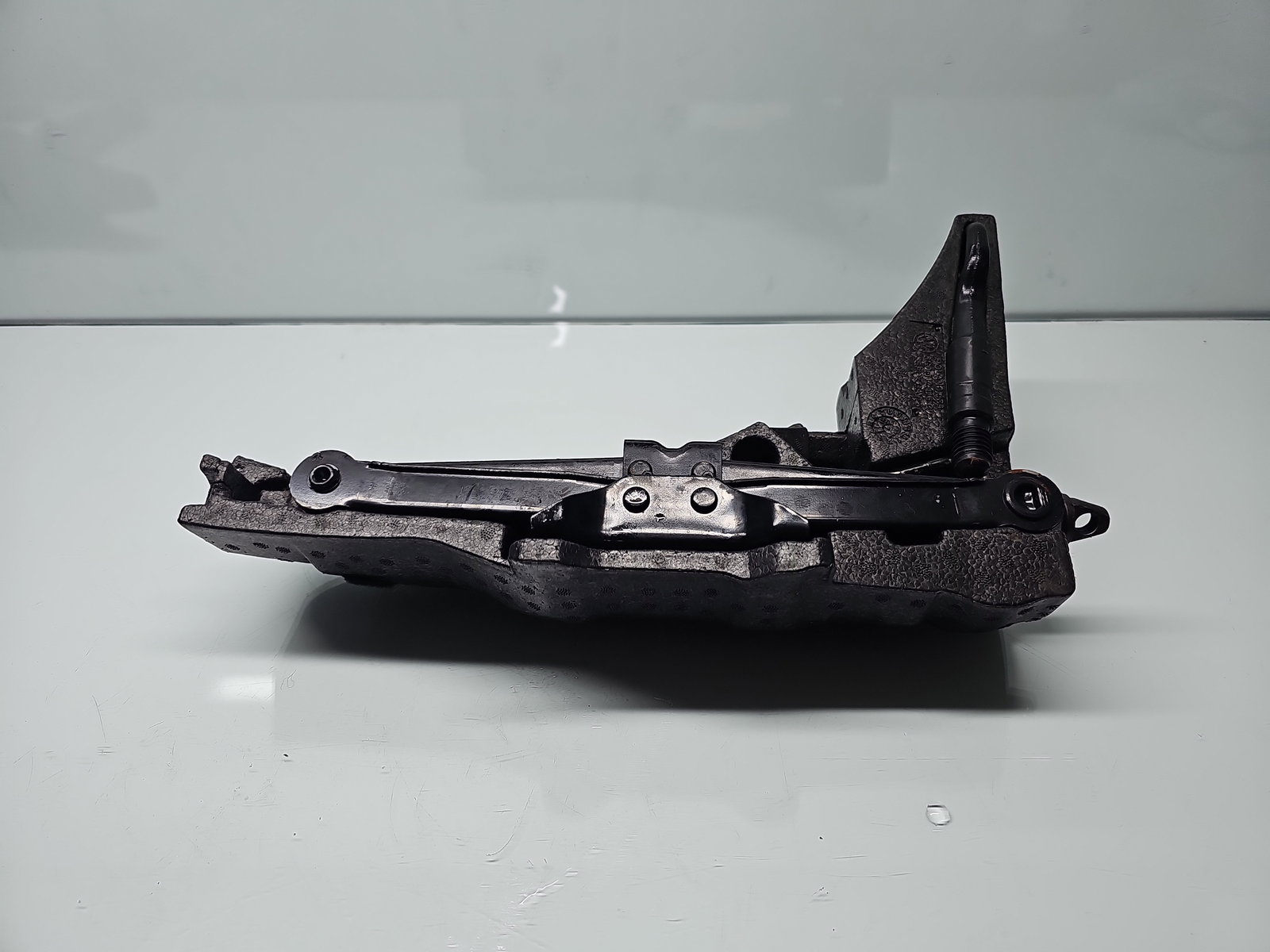 Set cric si cheie Volkswagen Golf 7 (5G) [Fabr 2014-prezent] 5G0012115Q - imagine 4