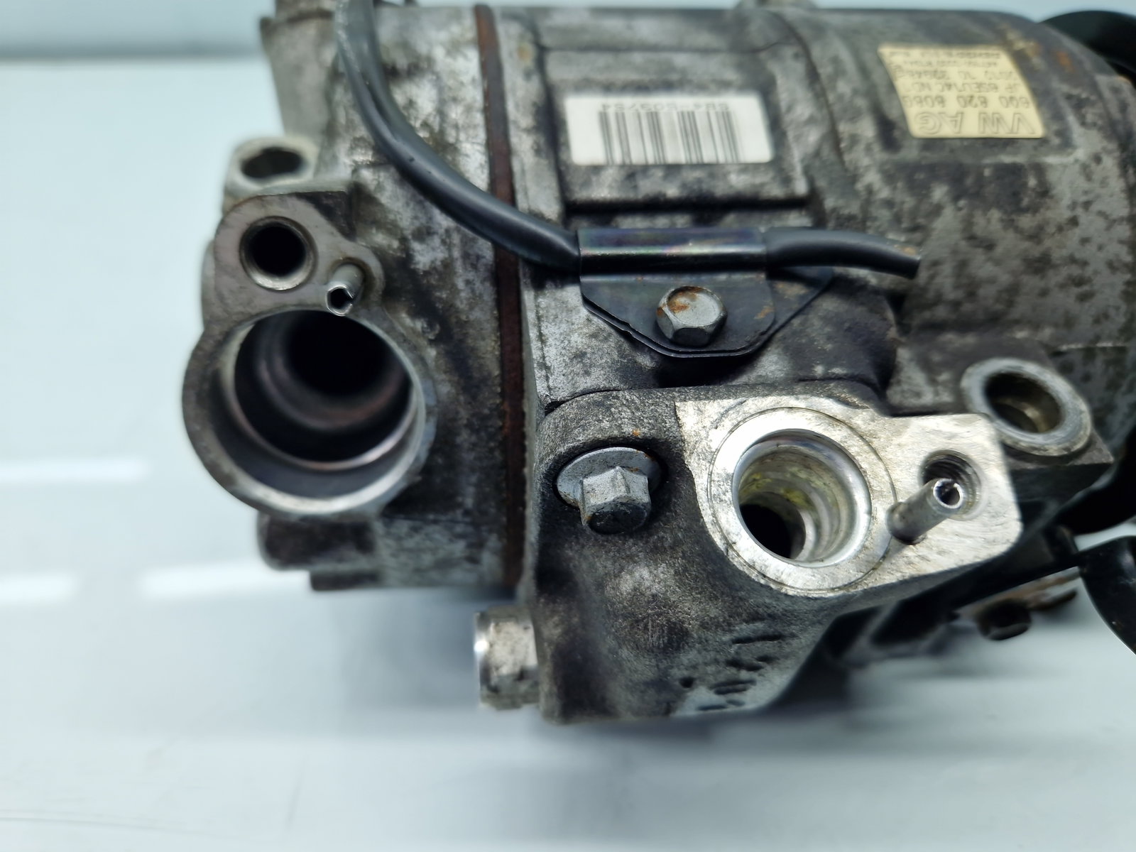 Compresor clima Volkswagen Polo (6R) [Fabr 2009-2016] 6Q0820808G 1.2 Benz CGPB 44KW / 60CP - imagine 5