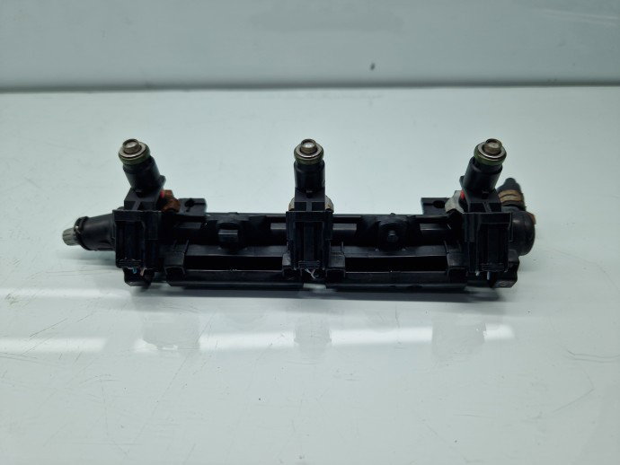 Rampa injectoare Volkswagen Polo (6R) [Fabr 2009-2016] 03E133320A 1.2 Benz CGPB 44KW / 60CP