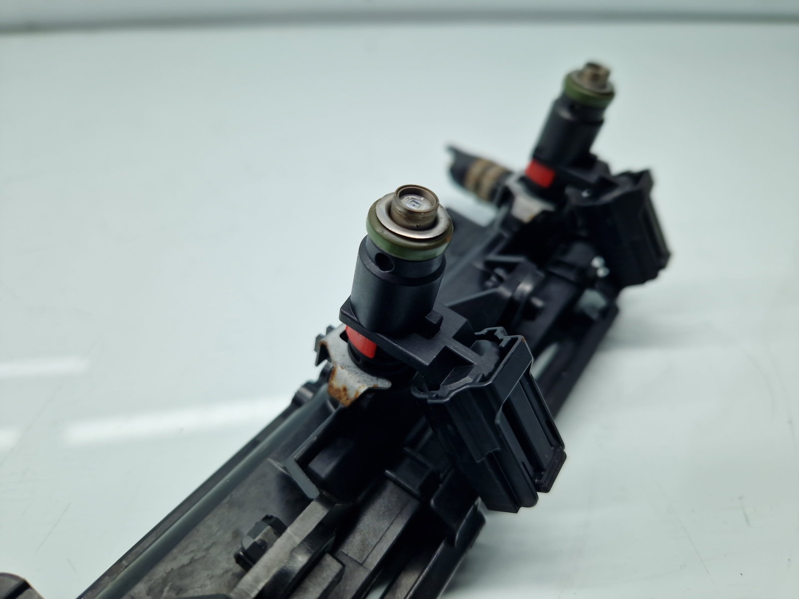 Rampa injectoare Volkswagen Polo (6R) [Fabr 2009-2016] 03E133320A 1.2 Benz CGPB 44KW / 60CP - imagine 5