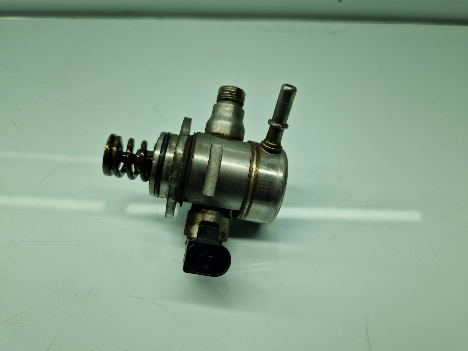 Pompa inalta presiune Volkswagen Touran (5T1) R-line [Fabr 2015-prezent] 05E127027D 1.5 TSI DPCA 110KW / 150CP - imagine 1