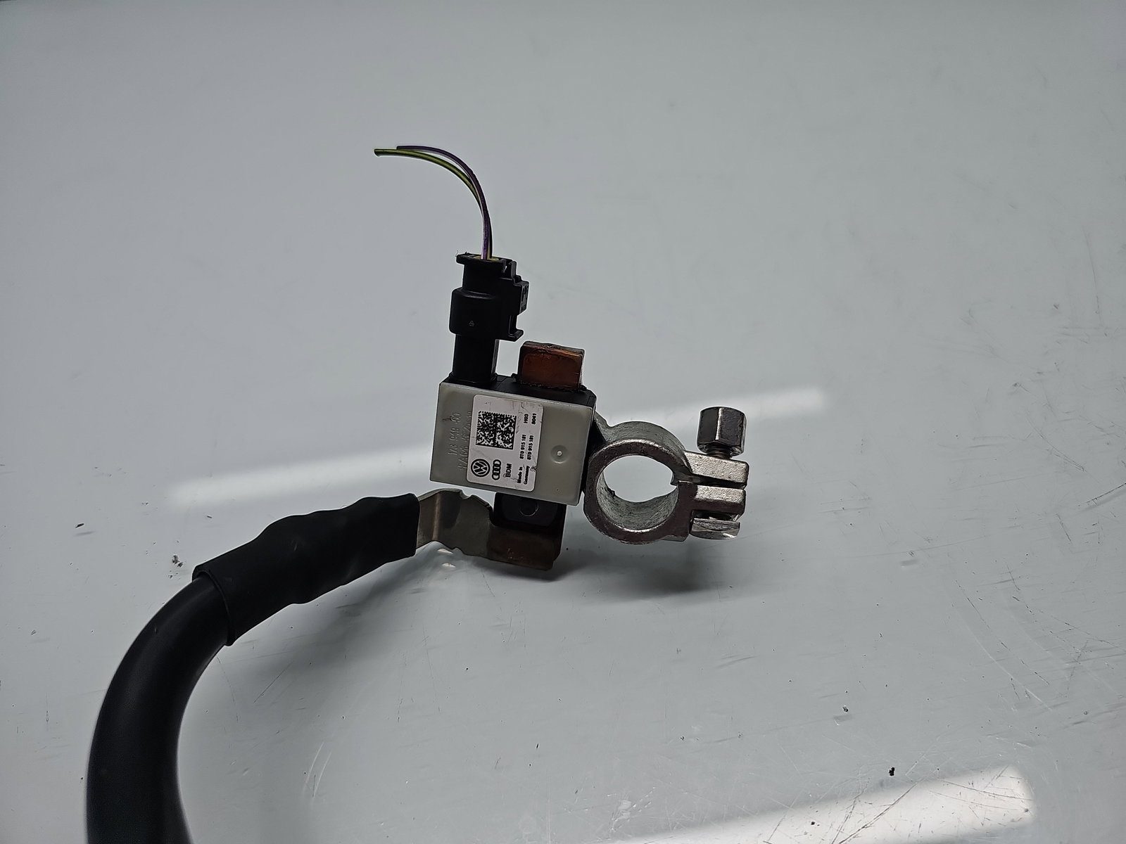 Borna baterie (-) AUDI A6 (4G2, C7) [Fabr 2012-2017] 8T0915181 - imagine 2