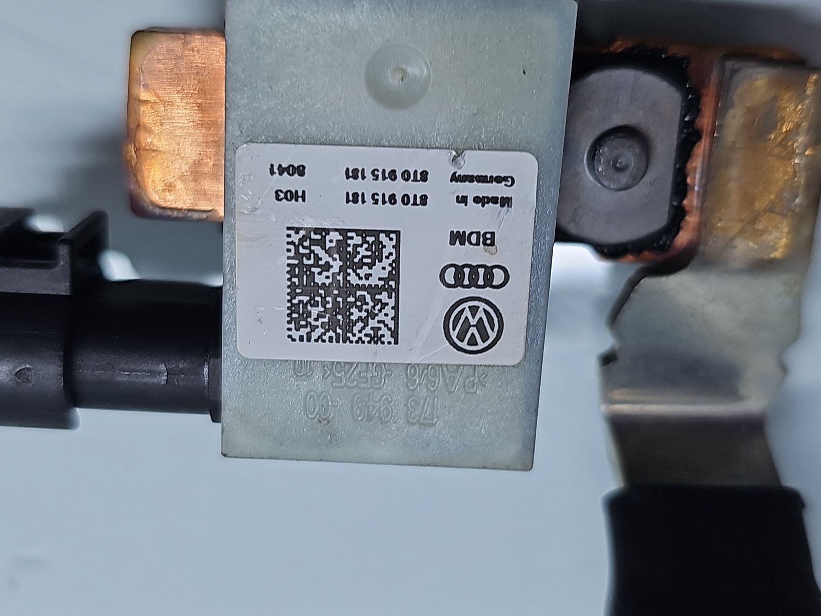 Borna baterie (-) AUDI A6 (4G2, C7) [Fabr 2012-2017] 8T0915181 - imagine 4