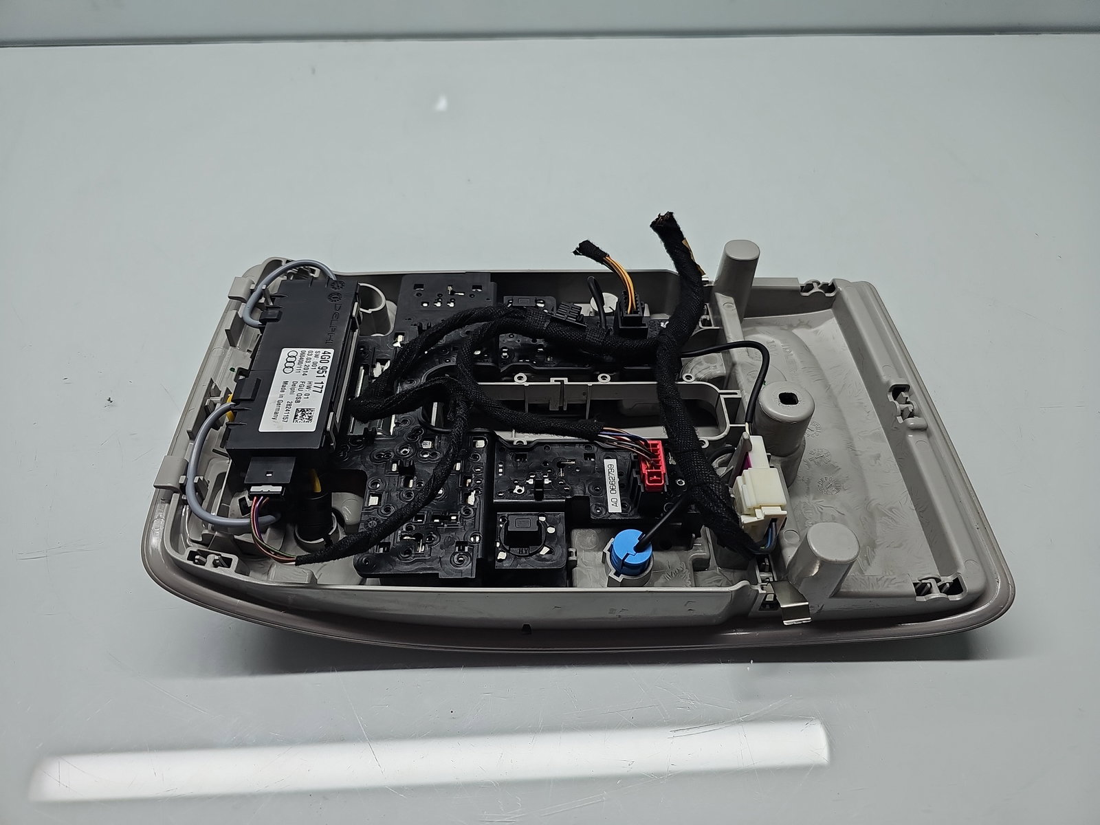 Plafoniera fata AUDI A6 (4G2, C7) [Fabr 2012-2017] 4G0951177 - imagine 4