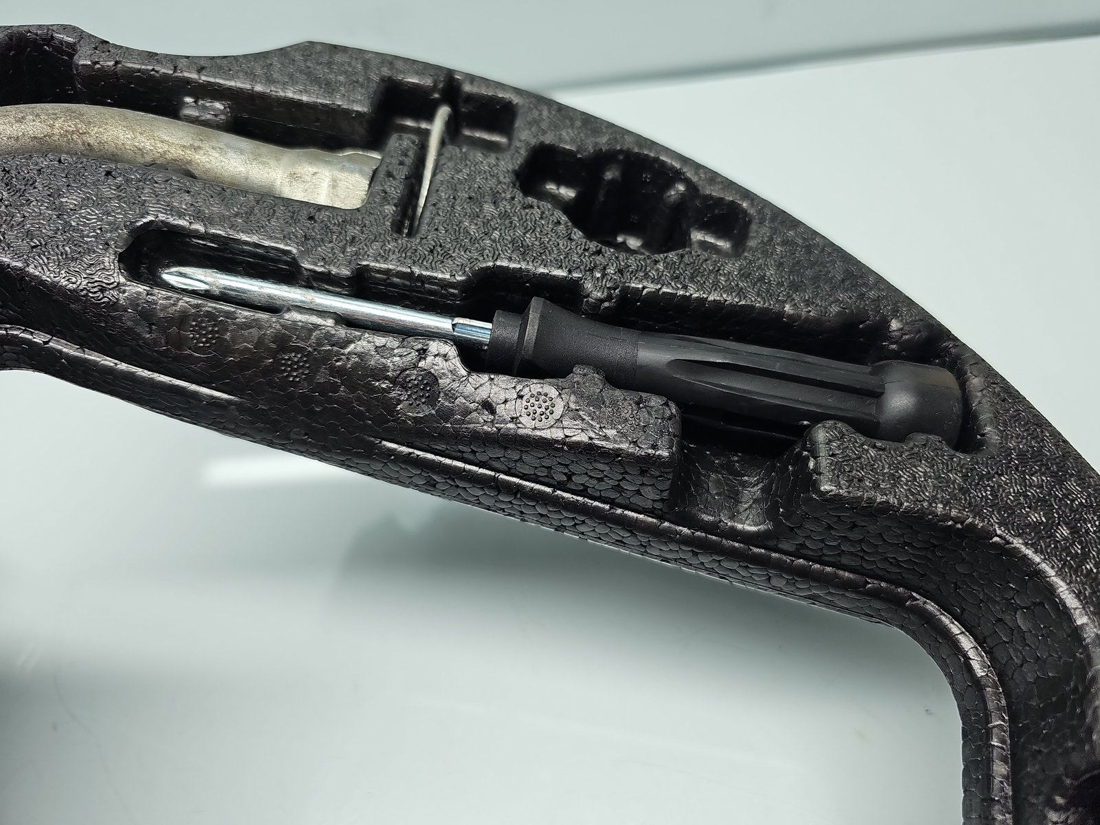 Set cric si cheie AUDI A6 (4G2, C7) [Fabr 2012-2017] OEM - imagine 5