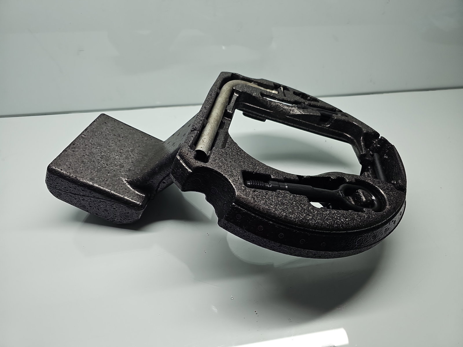 Set cric si cheie AUDI A6 (4G2, C7) [Fabr 2012-2017] OEM - imagine 7