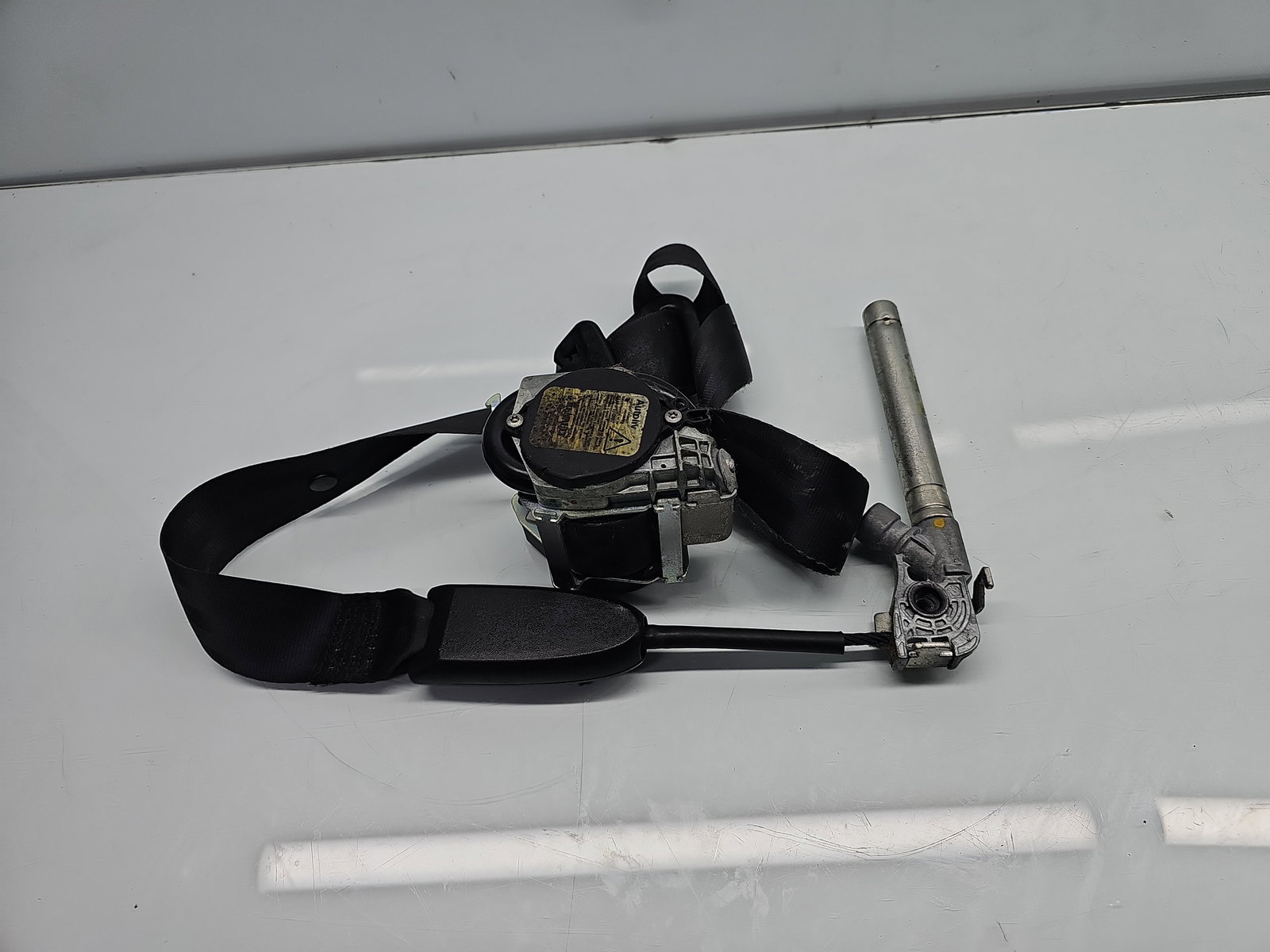 Centura stanga fata Renault Scenic 3 (J95) Facelift [Fabr 2009-2015] OEM - imagine 2