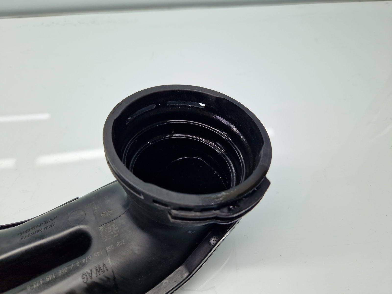 Tub admisie aer Volkswagen Touran (5T1) R-line [Fabr 2015-prezent] 05E145673G 1.5 TSI DPCA 110KW / 150CP - imagine 4