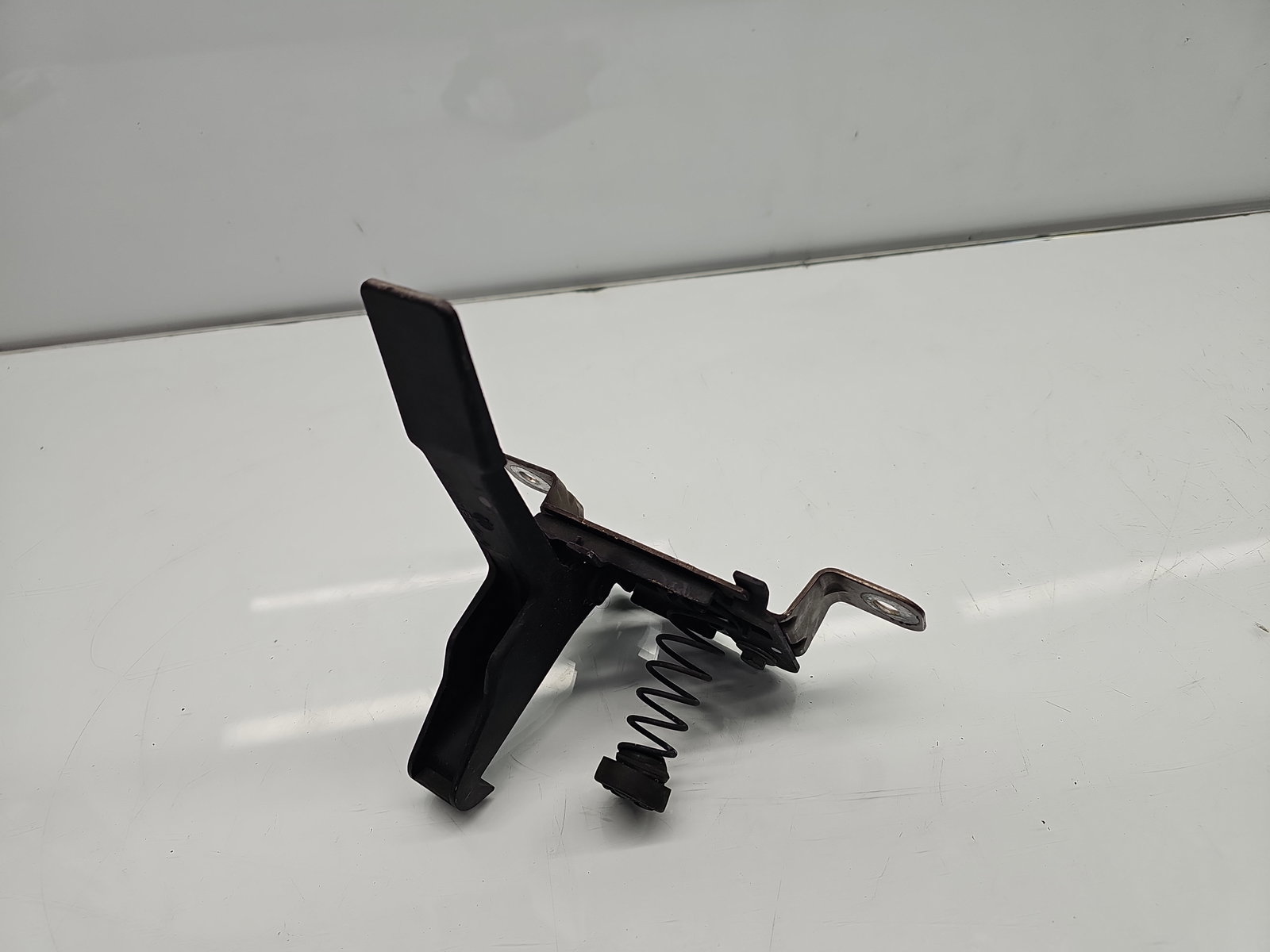 Maner deschidere capota Renault Scenic 3 (J95) Facelift [Fabr 2009-2015] 651300006R - imagine 2