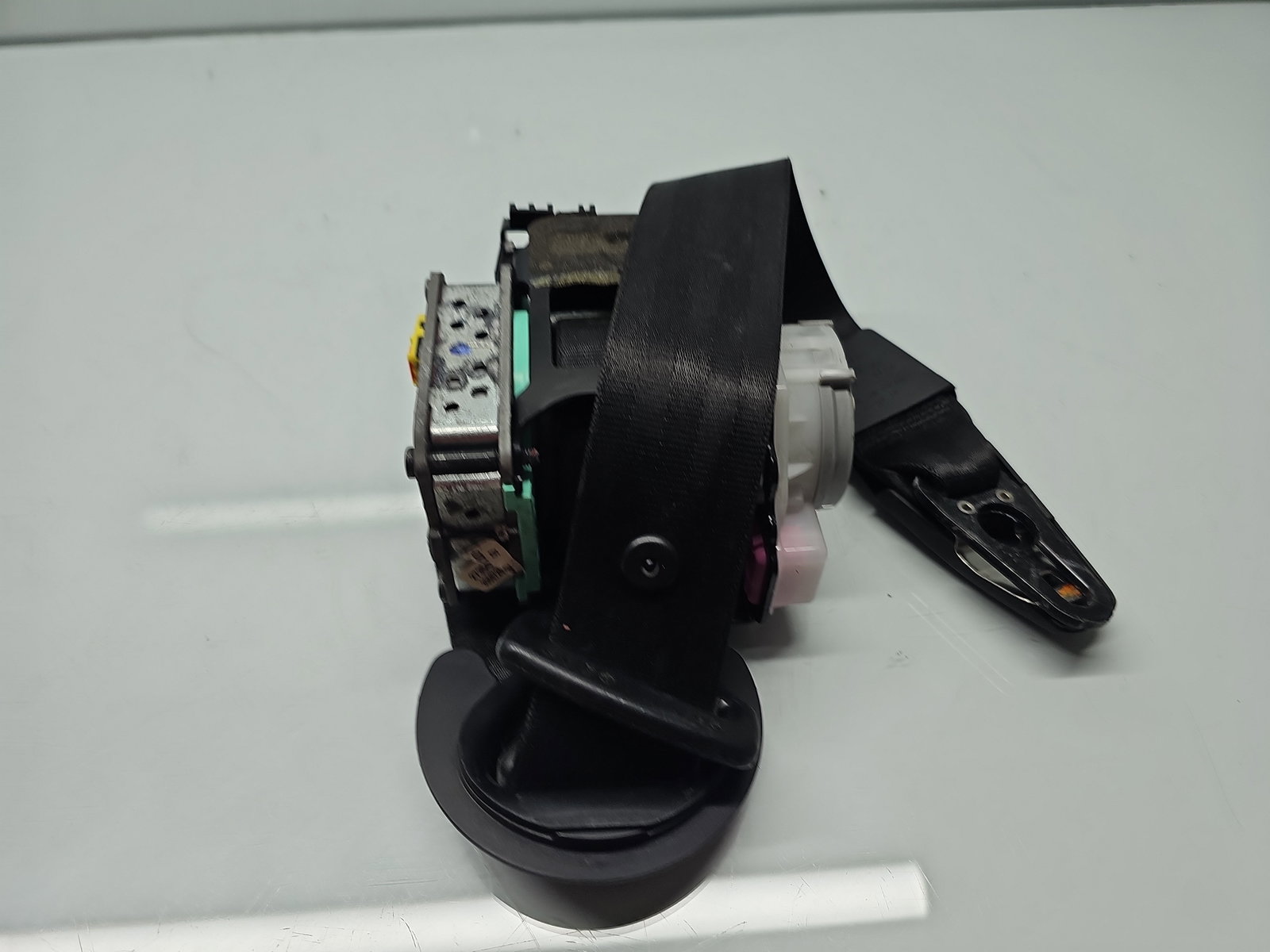 Centura dreapta fata AUDI A6 (4G2, C7) [Fabr 2012-2017] 4G8857706M - imagine 2