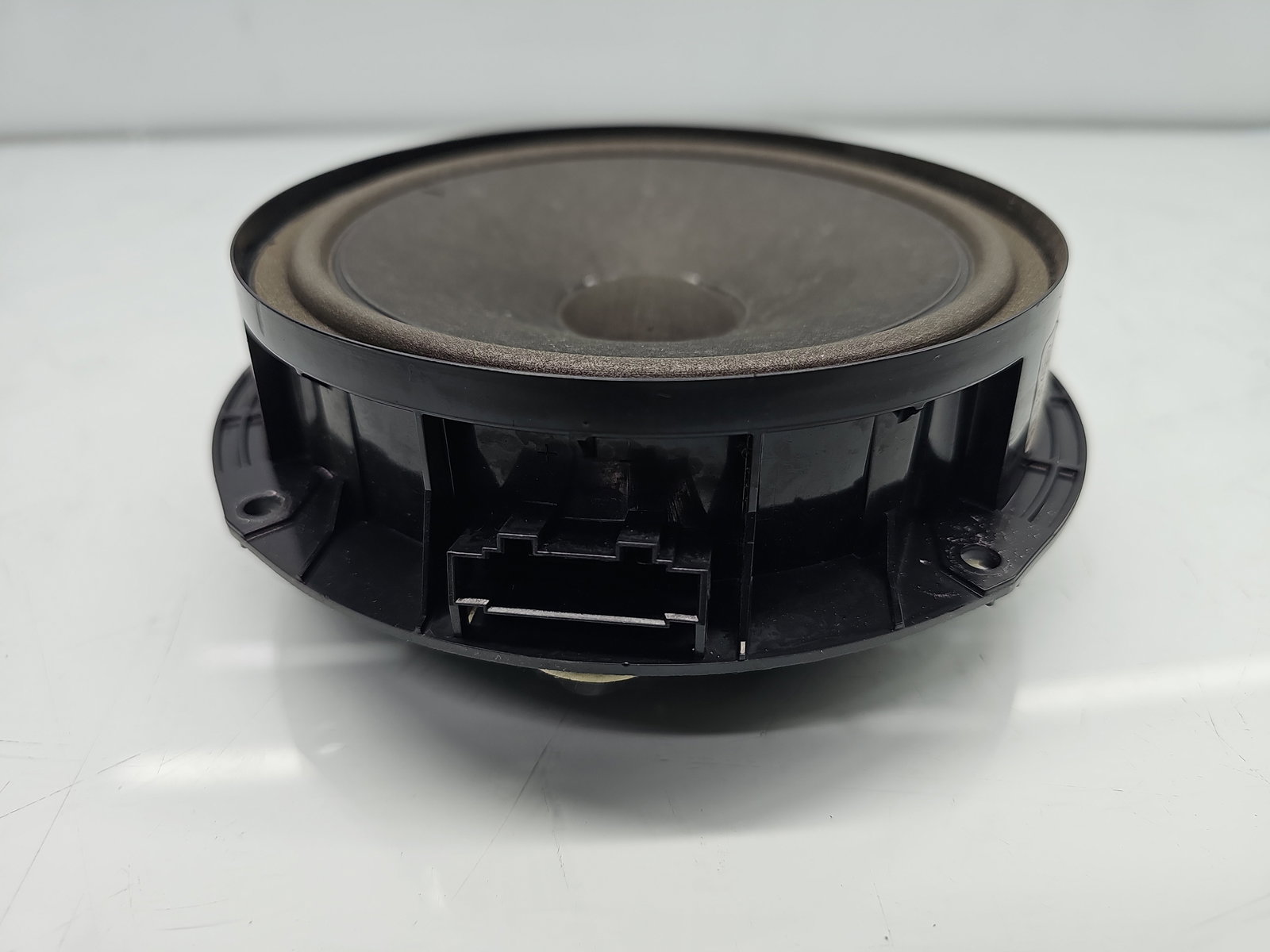 Boxa dreapta spate Volkswagen Passat B7 (365) Variant [Fabr 2010-2014] 3C8035453 - imagine 2